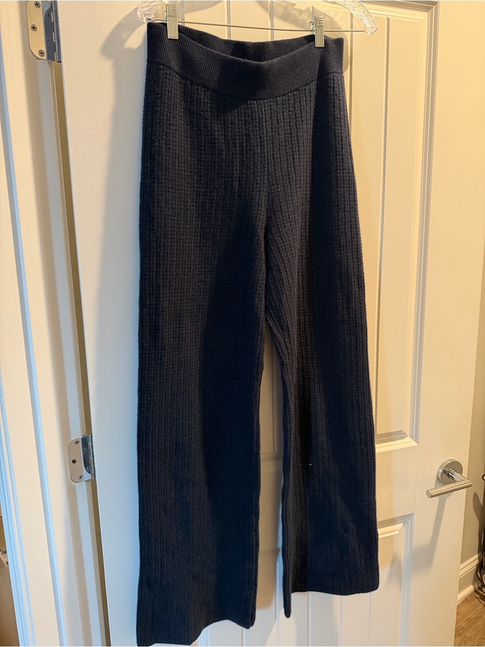 Alo - Navy Wool Cashere High Waist Wide Leg Pant